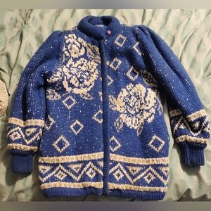 Snow Ball Women’s Size Medium Jacket Floral Print‎